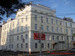 Жилой дом, построенный на месте главного дома городской усадьбы в 2007 году. Фото 2011 года