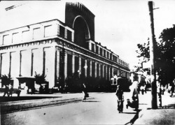 Драмтеатр. 1930-е годы. За предоставленную фотографию благодарим пользователя сайта konbur