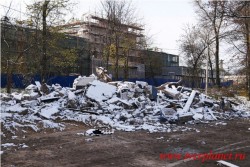 Остатки Кинобудки. Фото 19 октября 2014 года. Остатки Кинобудки. Фото 19 октября 2014 года.
