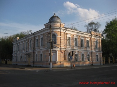 Здание где установлена мемориальная доска в честь В.В. Успенского