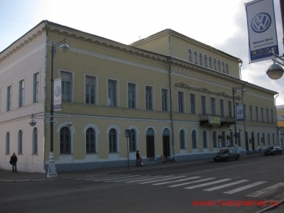 Здание, где выступал М.И. Калинин