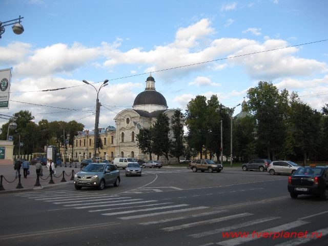 Площадь Революции